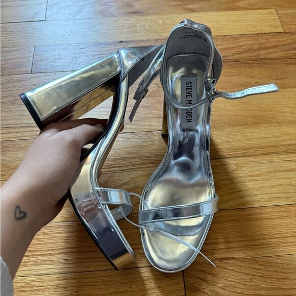 Steve Madden | Veronika Platform Sandal - Picture 4 of 6